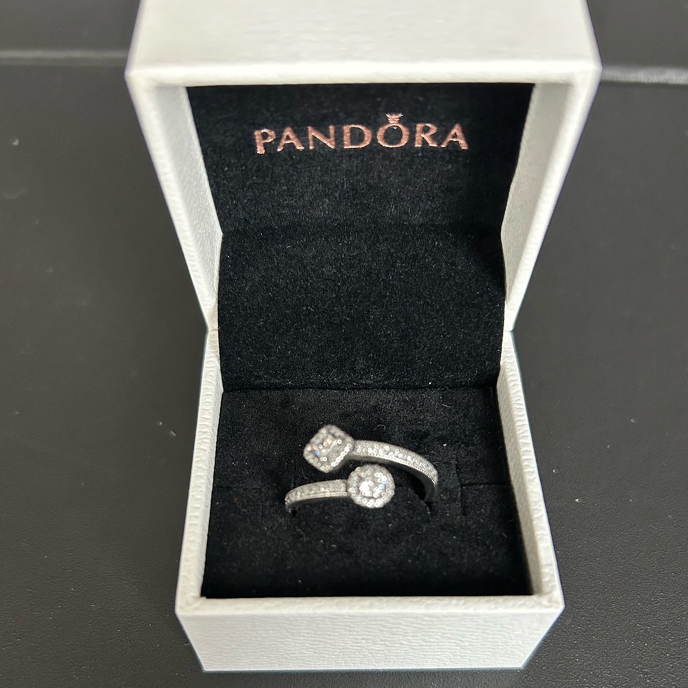 Pandora Silver Ring with Clear Stones. Adjustable.